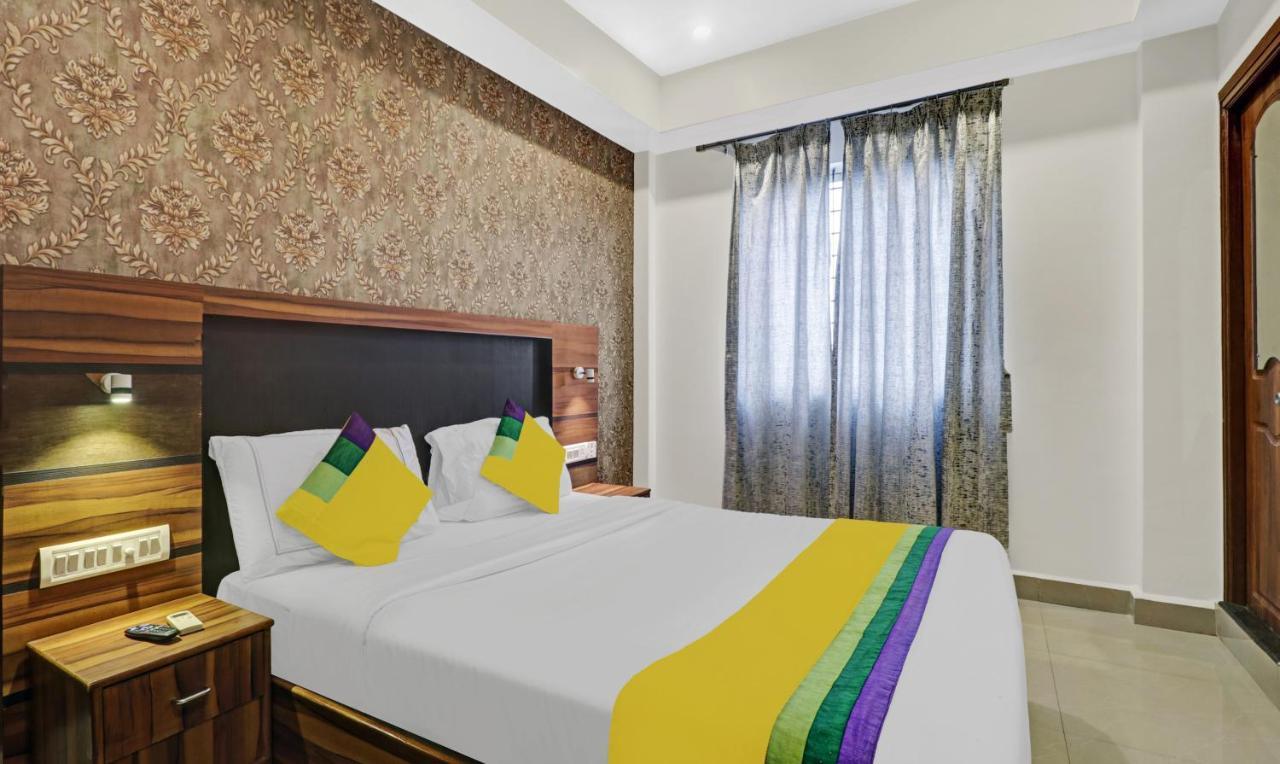Hotel Treebo Trip Elmas Golden Key Bangalore Exterior foto